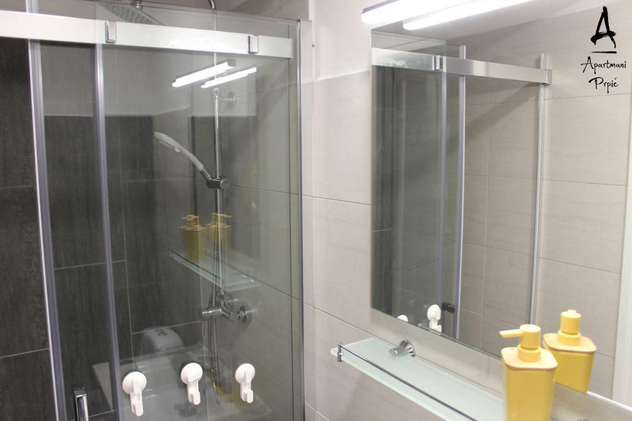 Apartmani Prpic Ražanac Extérieur photo